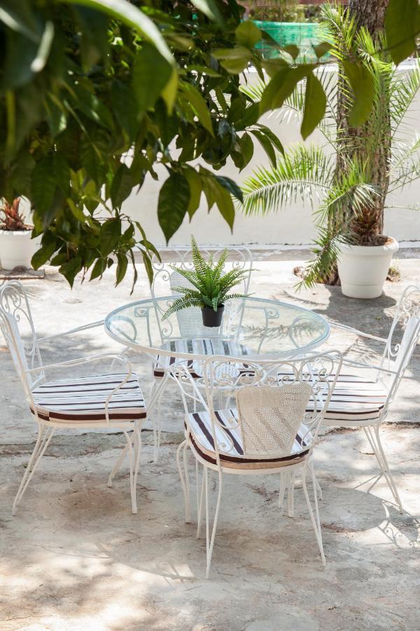 Sunny And Minimal Apt In Glyfada With 3 Bdrm Athen Eksteriør billede
